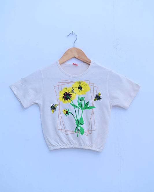 Sunflower Beggy Style Girl T-Shirt